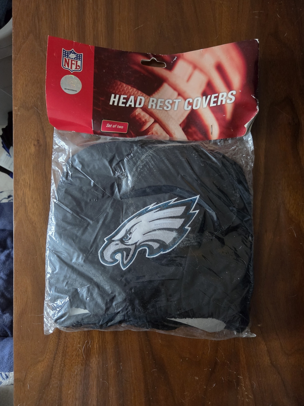 NFL Philadelphia Eagles Black Headrest Covers with Team Logo (Set of 2)
